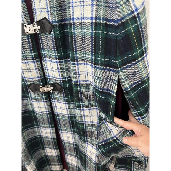 Vintage Amana Fine Woolens Tartan Long Cape Womens Metal Clasp Size Large - Picture 4 of 14